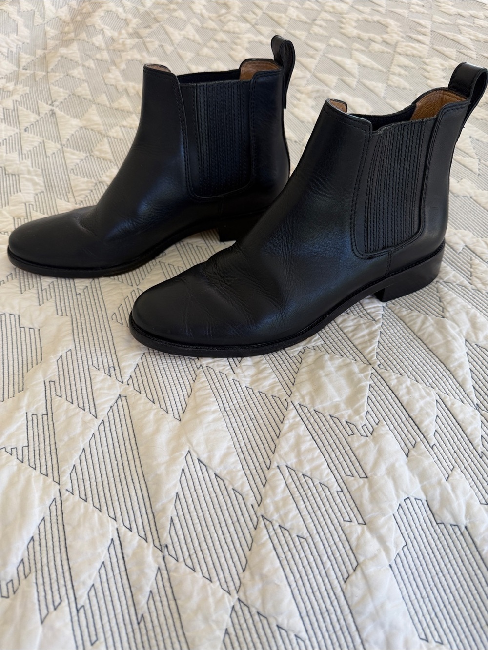 Madewell Black Leather Chelsea Ankle Boots